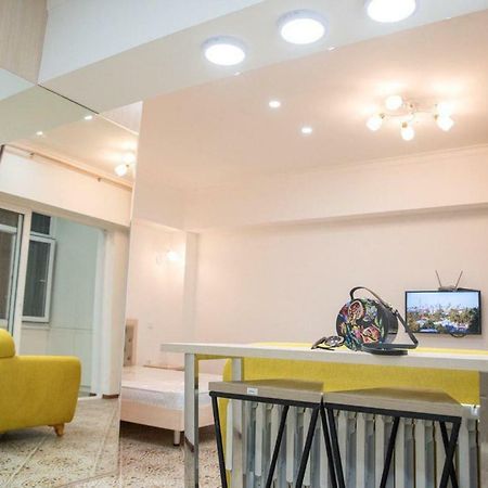 Студия В Центре Ташкента Exterior foto