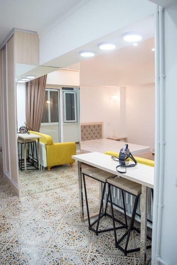 Студия В Центре Ташкента Exterior foto